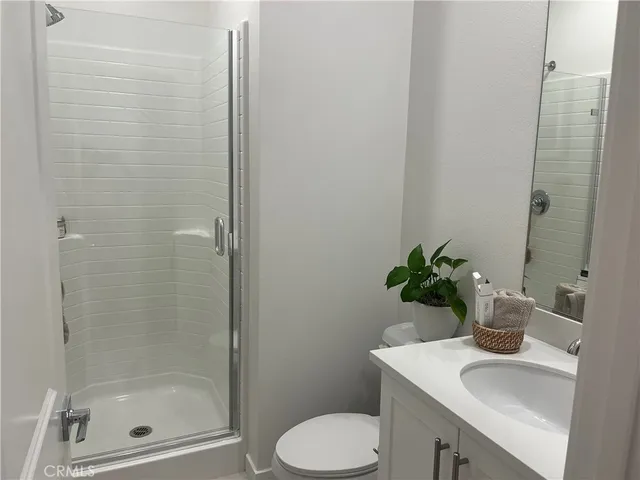 $1,100 | 12930 Lassen Drive, Unit 103, Eastvale, CA 92880