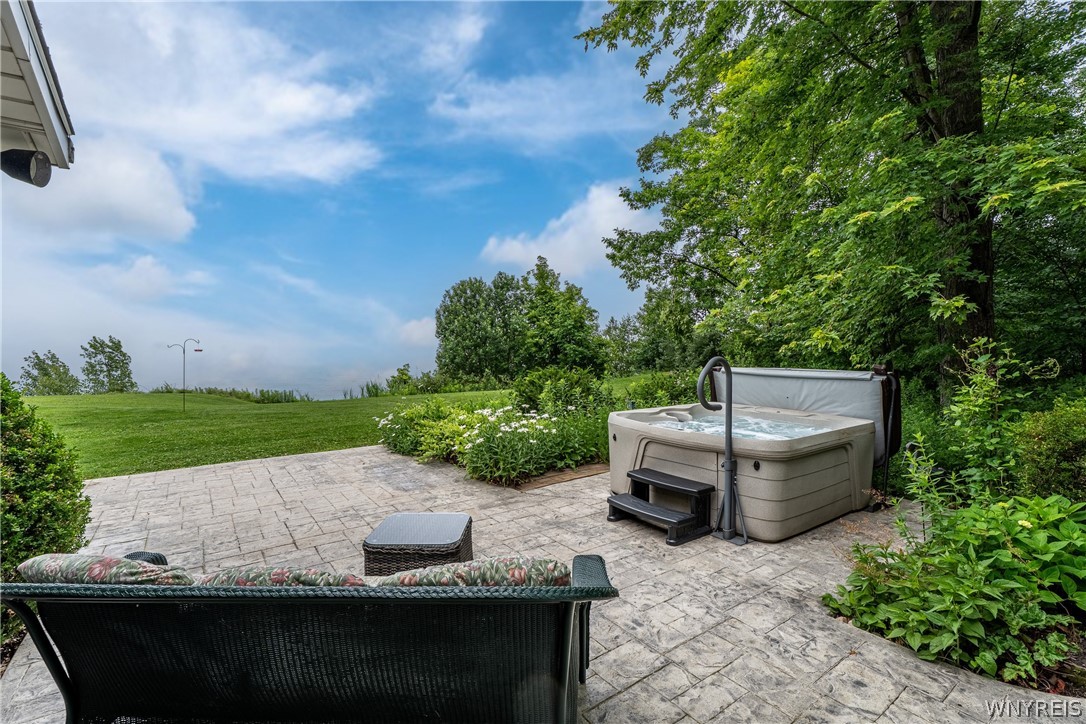 629 Lake Road Porter, NY 14174 - Photo 36 of 49 HOT TUB
