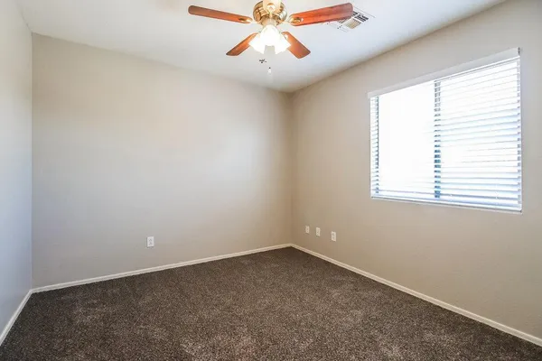 $2,975 | 452 South Sabrina, Mesa, AZ 85208