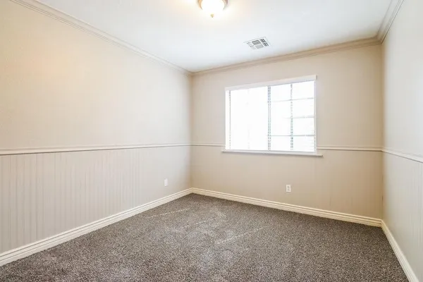 $2,975 | 452 South Sabrina, Mesa, AZ 85208