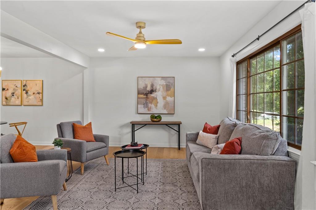 3042 Pathview Lane Marietta, GA 30062 - Photo 6 of 39