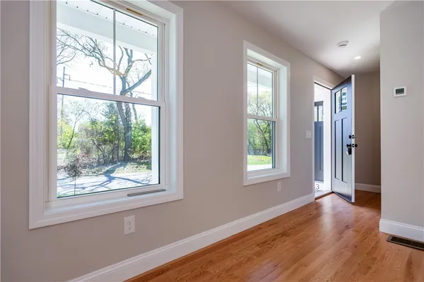 $3,900 | 81 Cadora Avenue, Warwick, RI 02886