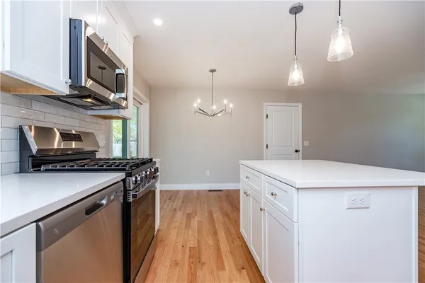 $3,900 | 81 Cadora Avenue, Warwick, RI 02886