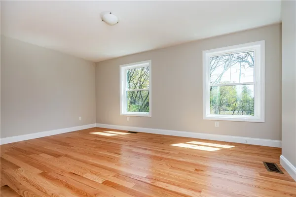 $3,900 | 81 Cadora Avenue, Warwick, RI 02886