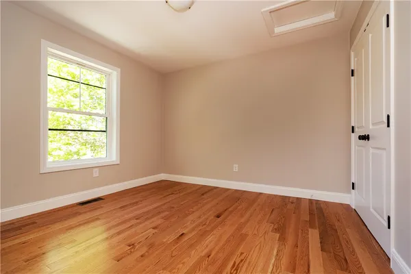 $3,900 | 81 Cadora Avenue, Warwick, RI 02886