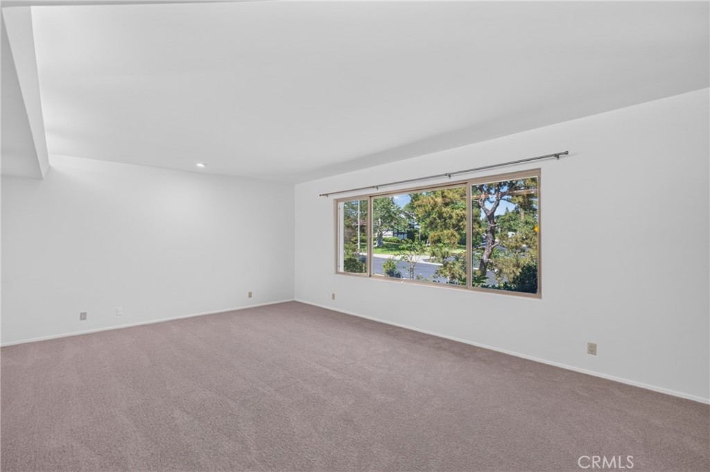 10401 Wystone Avenue Porter Ranch, CA 91326 - Photo 9 of 62