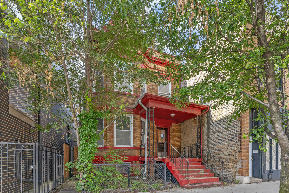 1907 West Irving Park Road Chicago, IL 60613 - Photo 1 of 26