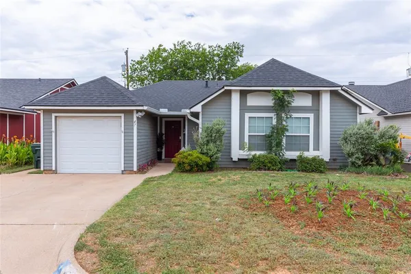 $3,463 | 47 Shady Brook Circle, Abilene, TX 79605
