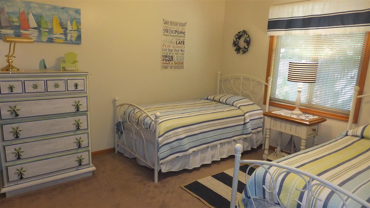 3453 Holiday Road Traverse City, MI 49686 - Photo 18 of 28 1852716-17.JPG