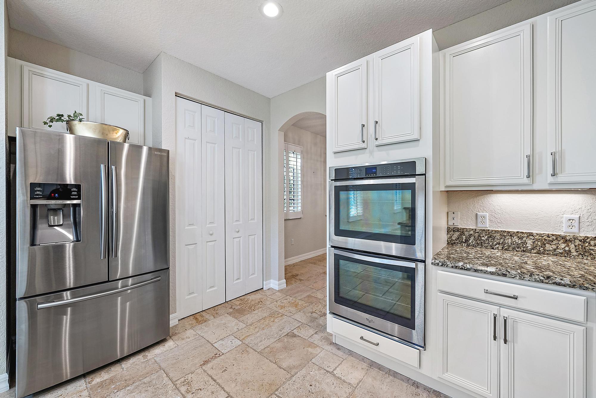 103 Dunmore Drive Jupiter, FL 33458 - Photo 10 of 44 Kitchen