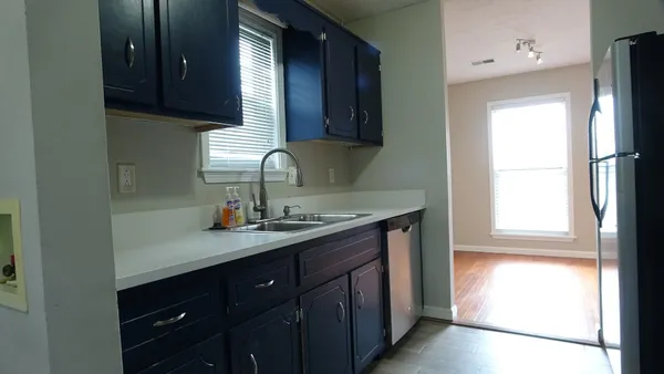 $1,150 | 1062 Shadow Ridge Avenue, Oak Grove, KY 42262