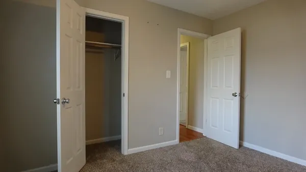 $1,150 | 1062 Shadow Ridge Avenue, Oak Grove, KY 42262