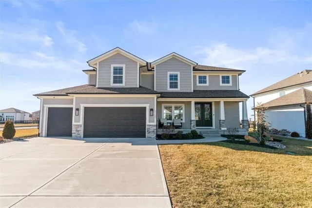 $750,000 | 3130 Southwest Blue Ribbon Street, Lee's Summit, MO 64082