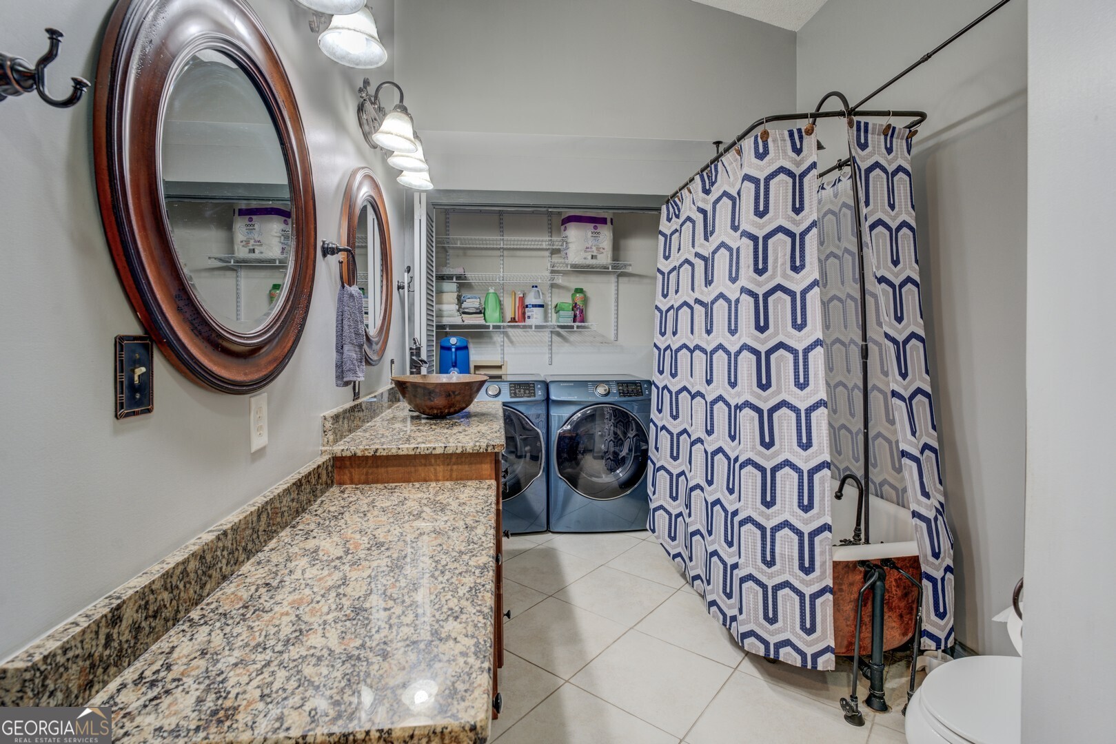 2188 Highway 36 East Jackson, GA 30233 - Photo 33 of 74 a view of a entryway with washer and dryer
