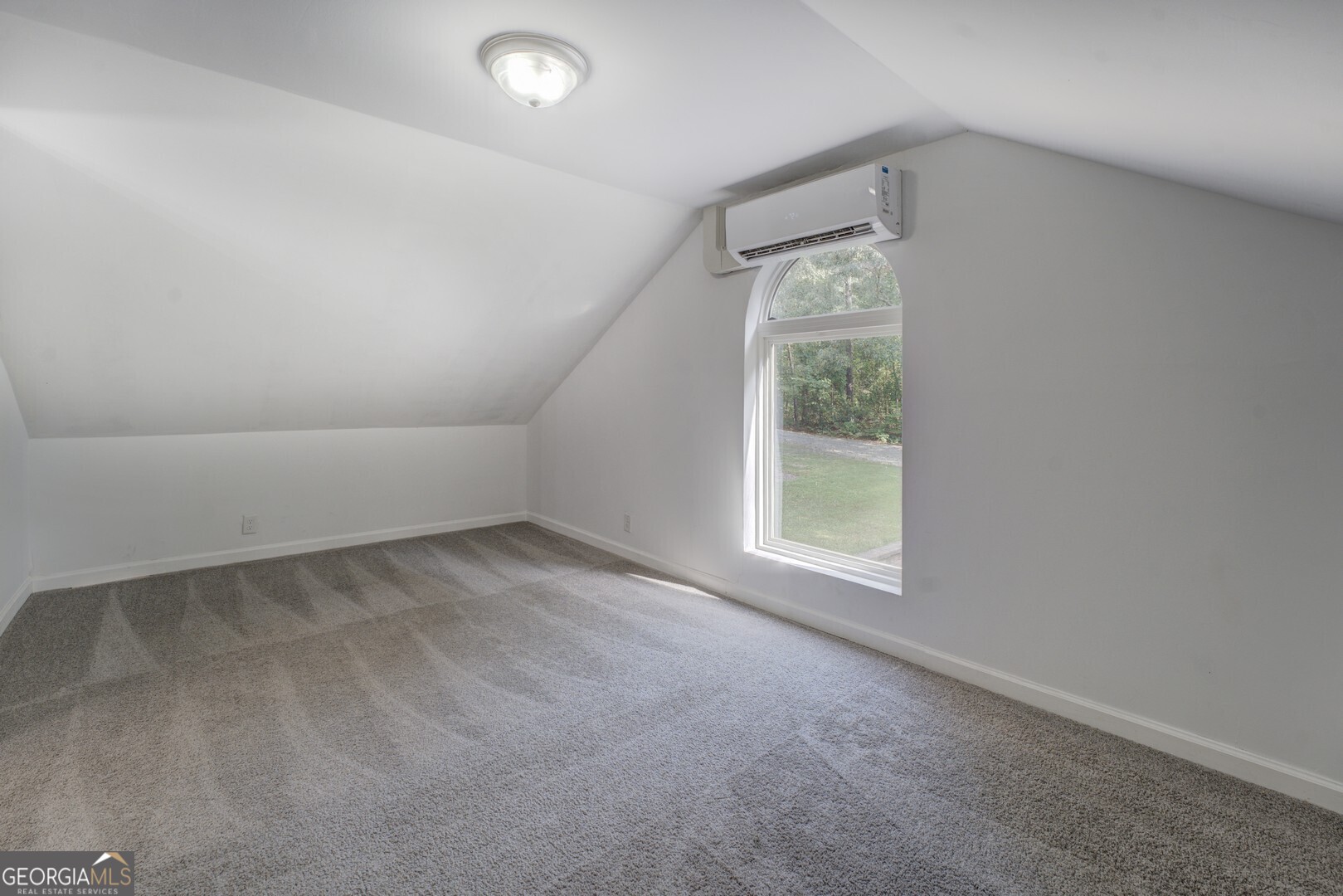 2188 Highway 36 East Jackson, GA 30233 - Photo 51 of 74 an empty room with a window