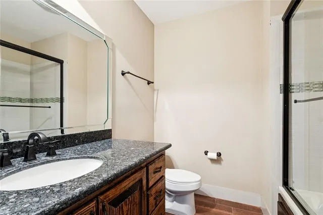 $3,700 | 431 Gravier Street, Unit 4, New Orleans, LA 70130