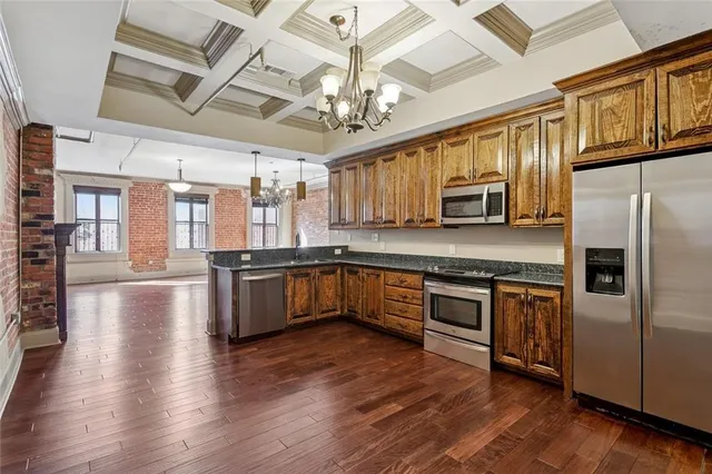 $3,700 | 431 Gravier Street, Unit 4, New Orleans, LA 70130