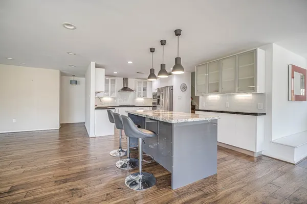 $7,500 | 12458 Woodthorpe Lane, Houston, TX 77024