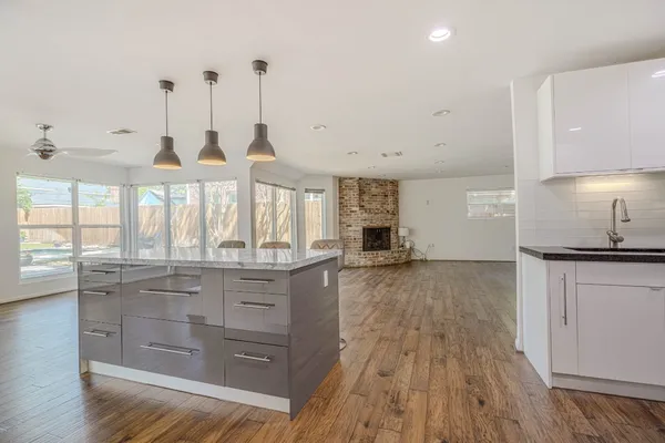 $7,500 | 12458 Woodthorpe Lane, Houston, TX 77024