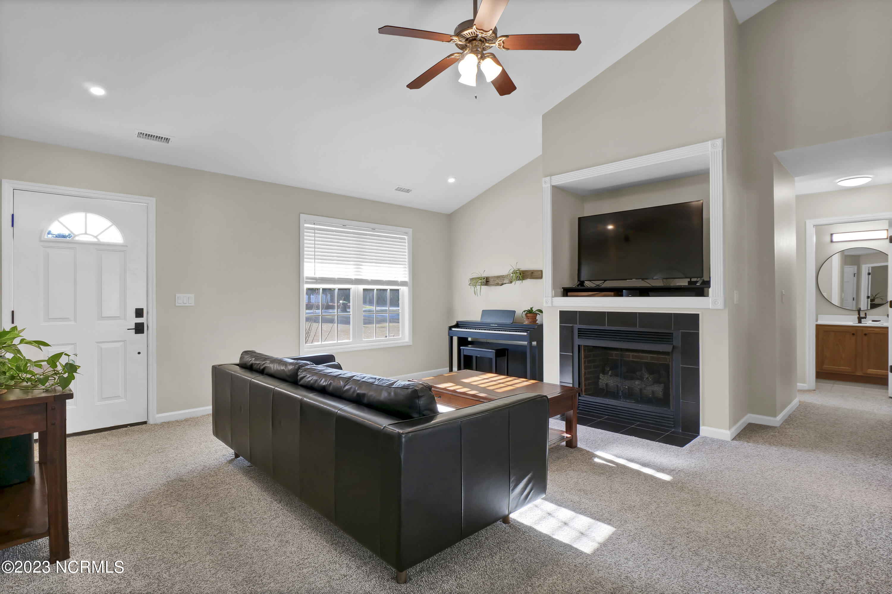 357 Folkstone Road Holly Ridge, NC 28445 - Photo 16 of 38 P6066340