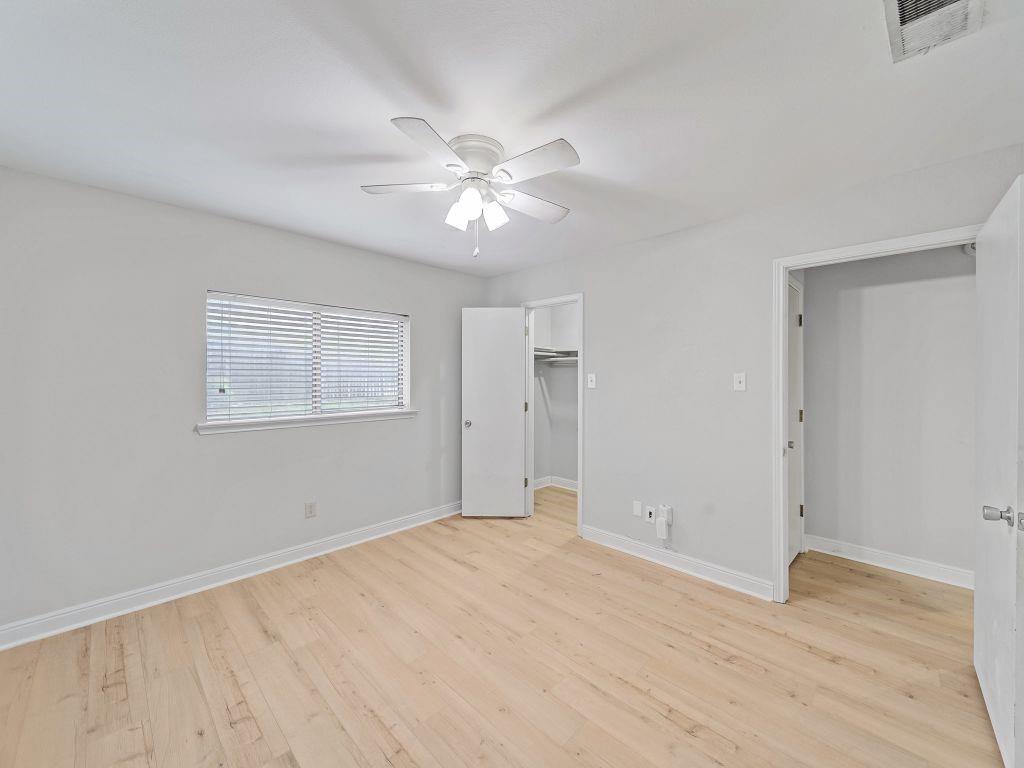 307 Springridge Lane Euless, TX 76039 - Photo 18 of 27