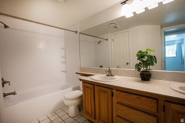 650 South Main Street, Unit 6103 Bountiful, UT 84010 - Photo 15 of 25 Full bathroom featuring double vanity