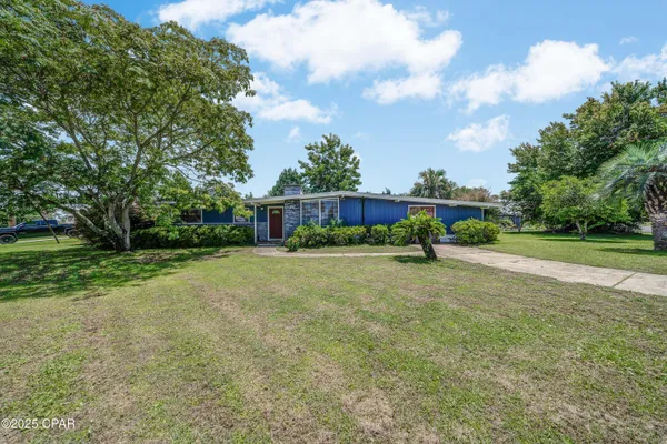 $334,999 | 306 Carolyn Avenue, Panama City Beach, FL 32407