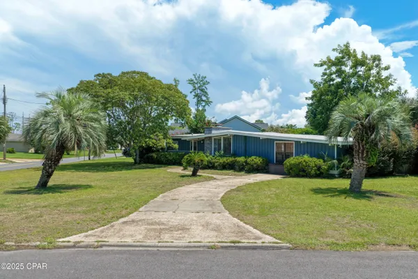 $334,999 | 306 Carolyn Avenue, Panama City Beach, FL 32407