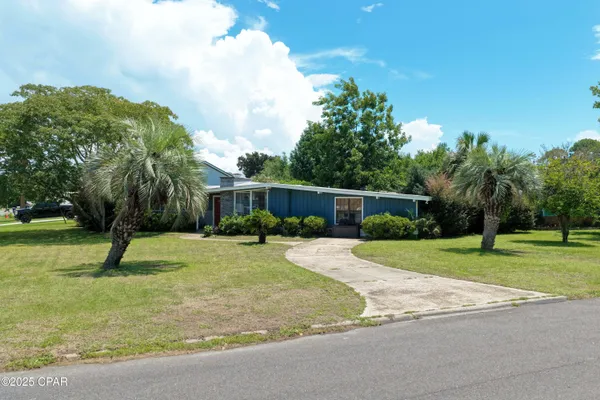 $334,999 | 306 Carolyn Avenue, Panama City Beach, FL 32407