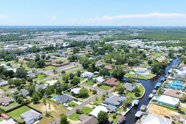 $334,999 | 306 Carolyn Avenue, Panama City Beach, FL 32407