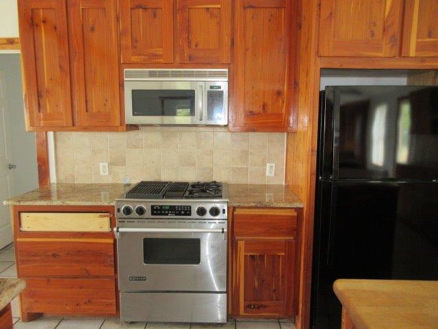 129 Upper Turtle Creek Road Kerrville, TX 78028 - Photo 32 of 40