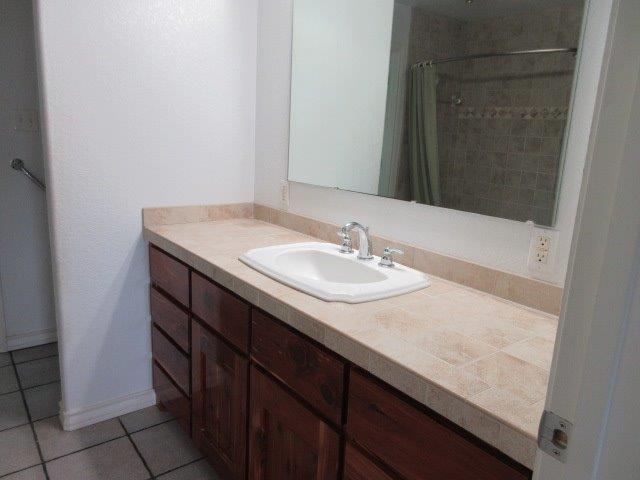 129 Upper Turtle Creek Road Kerrville, TX 78028 - Photo 5 of 40