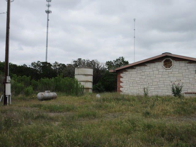 129 Upper Turtle Creek Road Kerrville, TX 78028 - Photo 10 of 40