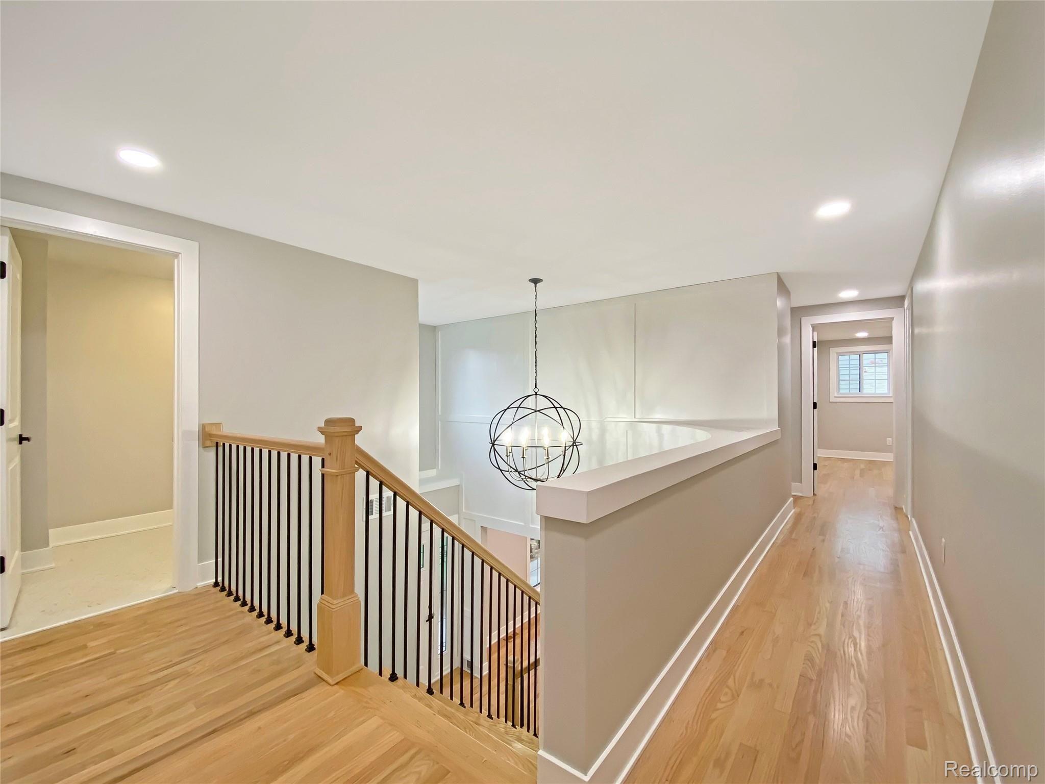 821 Canterbury Road Grosse Pointe, MI 48236 - Photo 52 of 83 IMG_7944.jpg