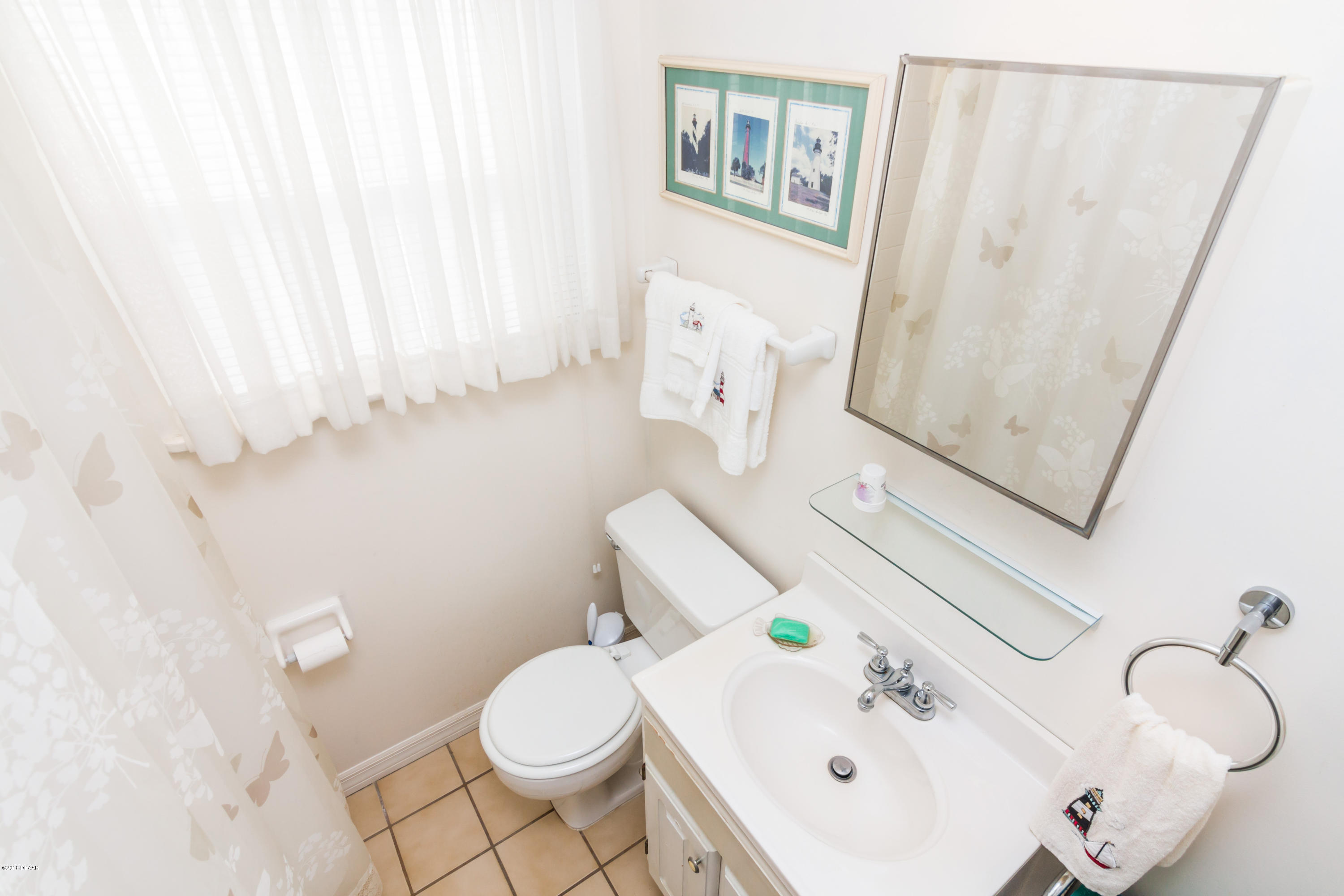 642 Robin Road, Unit A Ormond Beach, FL 32176 - Photo 9 of 31 9