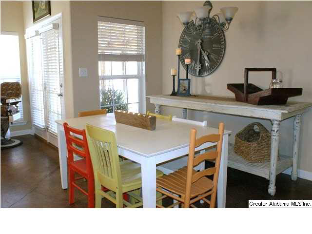 293 Nottingham Drive Calera, AL 35040 - Photo 9 of 30