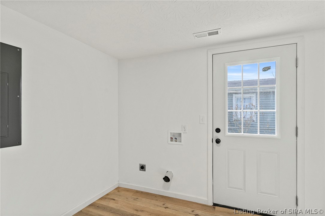 285 South Oak Street Austin, IN 47102 - Photo 14 of 22