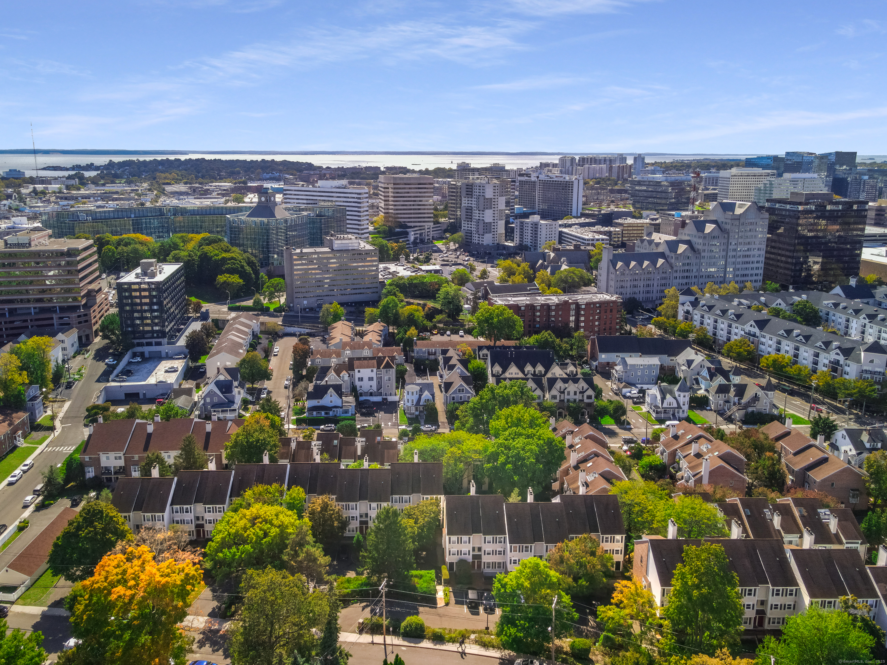 109 Highland Road, Unit 109 Stamford, CT 06901 - Photo 5 of 37 a view of a city