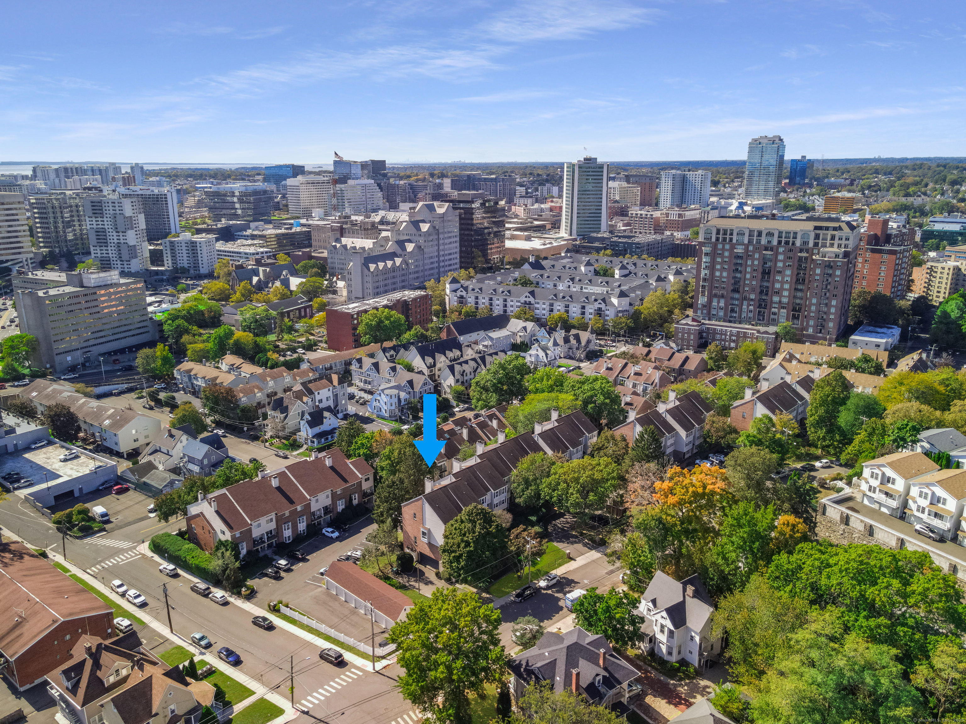 109 Highland Road, Unit 109 Stamford, CT 06901 - Photo 8 of 37 a view of a city