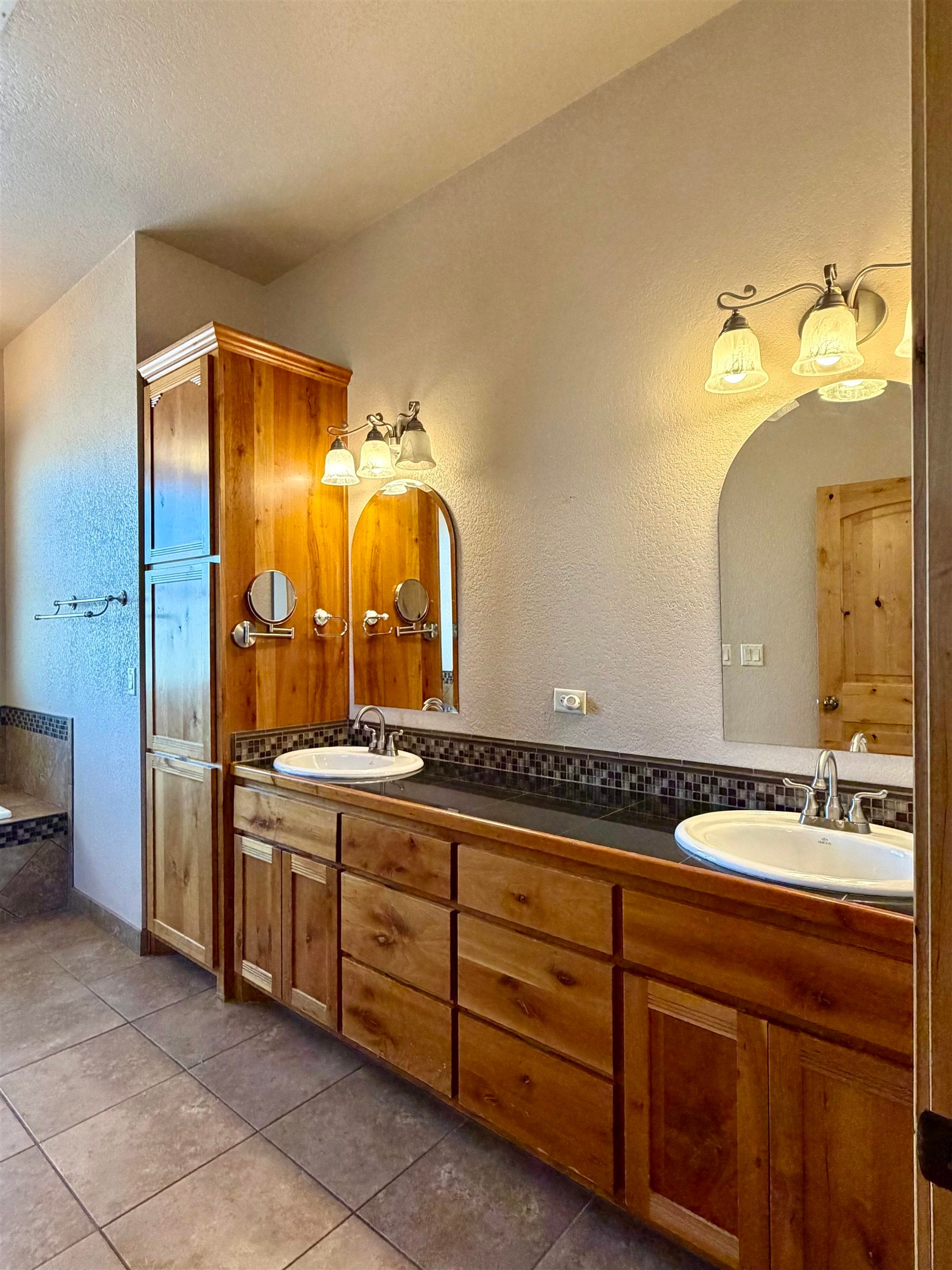 88 Taylor Ranch Road Alamogordo, NM 88310 - Photo 74 of 99 Gallery Image 74
