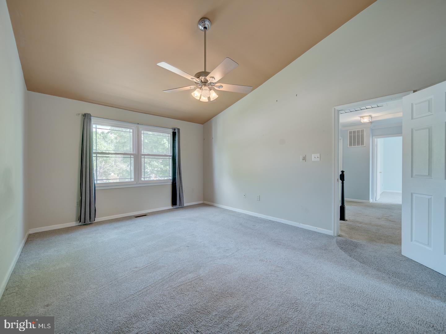 9618 Clover Hill Road Manassas, VA 20110 - Photo 37 of 61