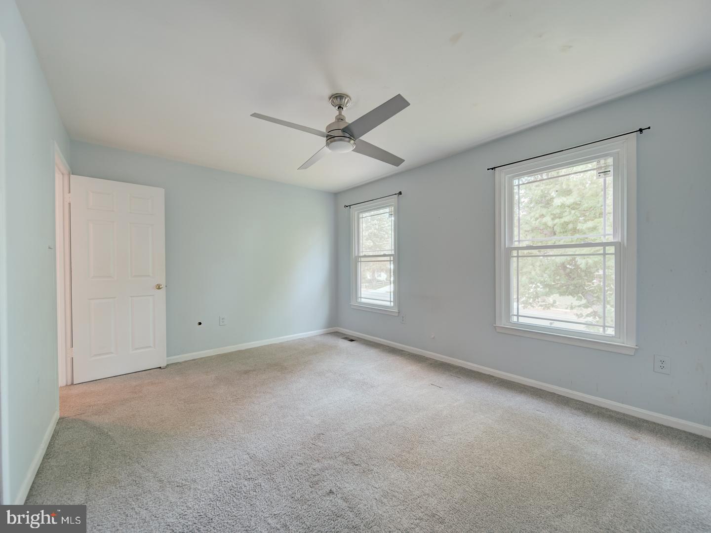 9618 Clover Hill Road Manassas, VA 20110 - Photo 46 of 61 a view of an empty room with a window