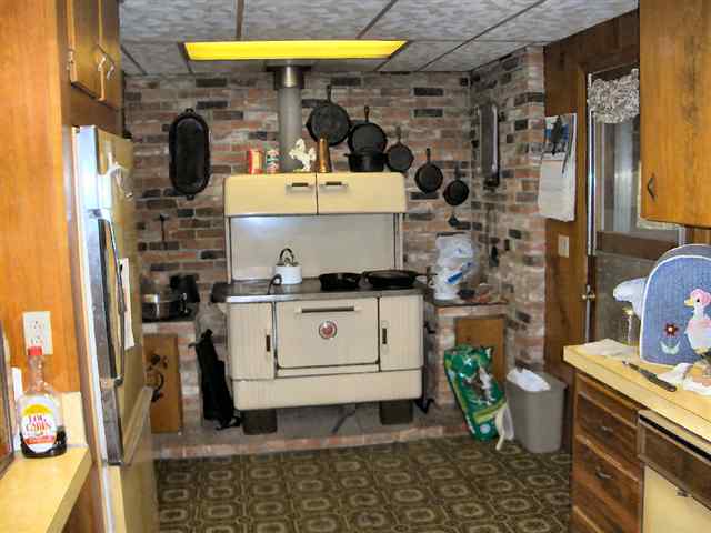 3332 Hall Road Inchelium, WA 99138 - Photo 4 of 9