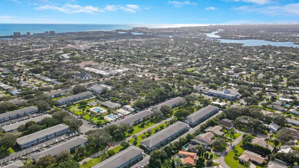 $275,000 | 4 Garden Street, Unit 101, Tequesta, FL 33469