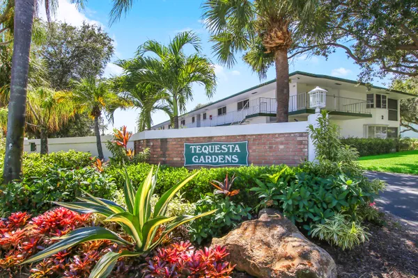 $275,000 | 4 Garden Street, Unit 101, Tequesta, FL 33469