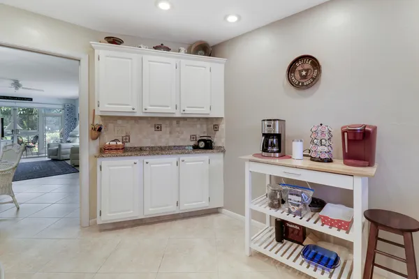 $275,000 | 4 Garden Street, Unit 101, Tequesta, FL 33469