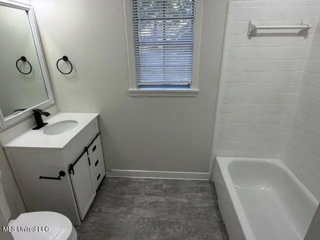 $1,695 | 313 Rollingwood Drive, Brandon, MS 39042