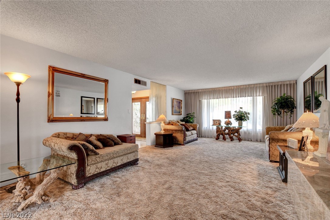 4148 Pleasant Road Las Vegas, NV 89108 - Photo 13 of 48 Gallery Image 13