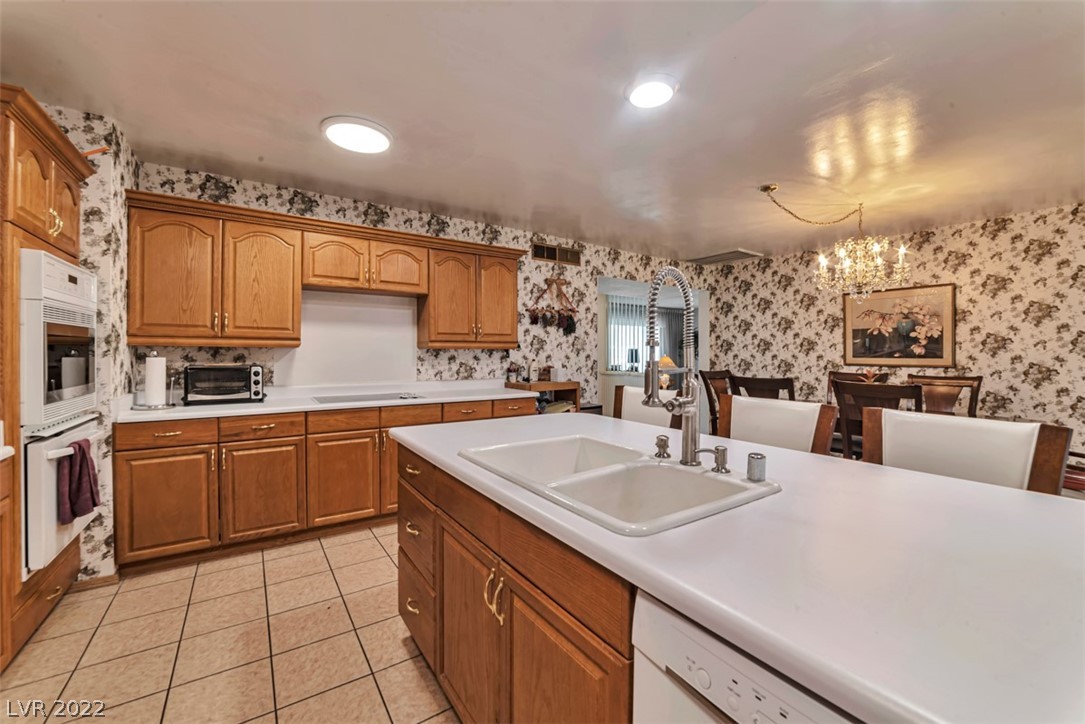 4148 Pleasant Road Las Vegas, NV 89108 - Photo 18 of 48 Gallery Image 18