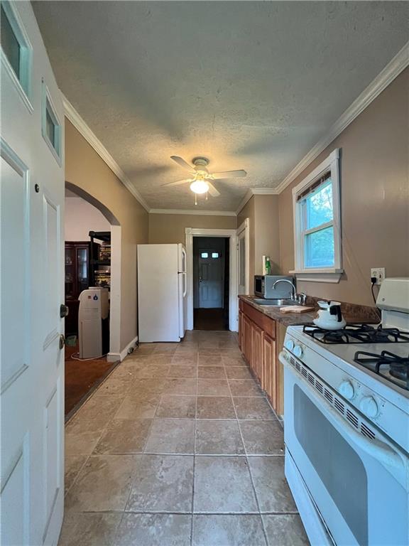 94 Lafferty Avenue Pittsburgh, PA 15210 - Photo 16 of 48
